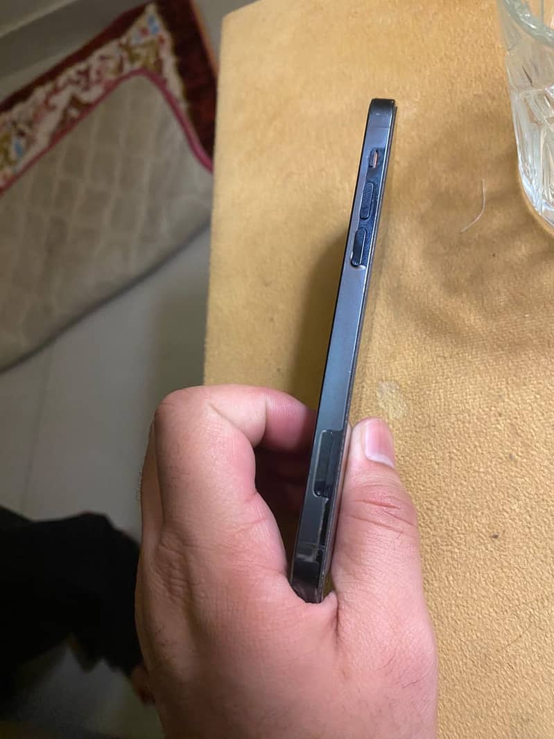 iPhone 12 Pro 5