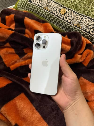 iphone 14 pro max 128gb LLA non pta 10/10 Condition water pack.