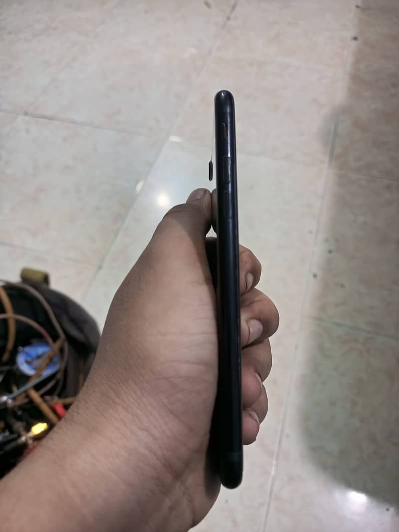 Apple iPhone 7 Water pack 1