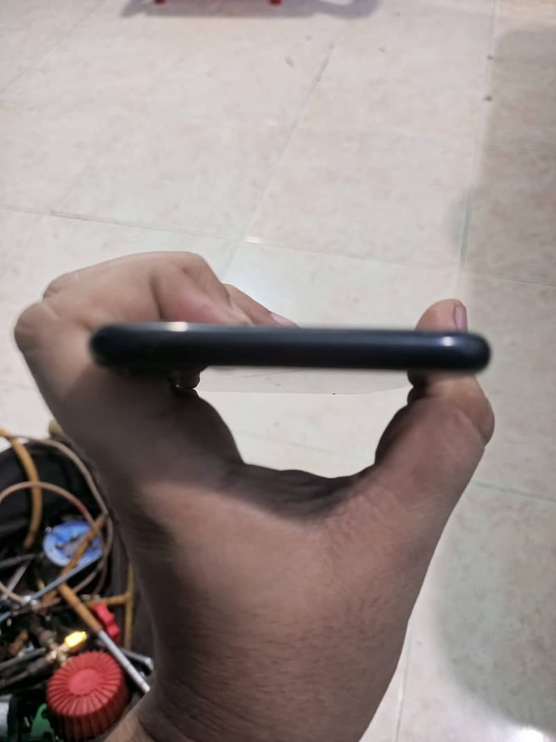 Apple iPhone 7 Water pack 5