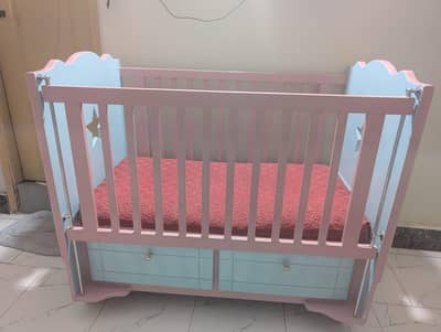 baby cot with matterss