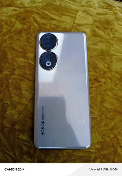 Honor 90