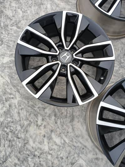 Honda 18 Size Vezel RS And HRV HeV Alloy Rims