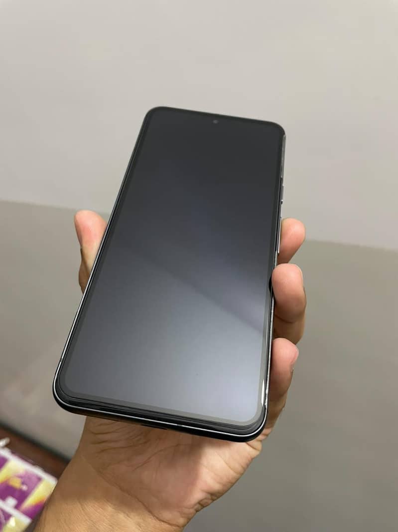 Google Pixel 8 2