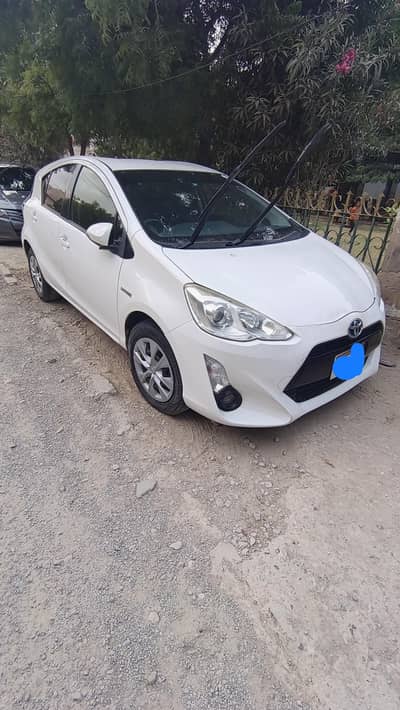 Toyota Aqua 2015
