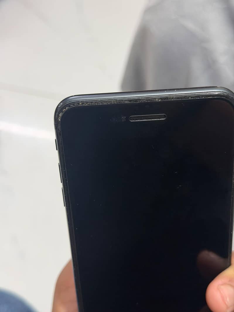 Apple iPhone 7 Plus 6