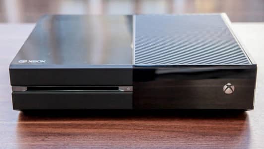 Xbox One 500gb with control