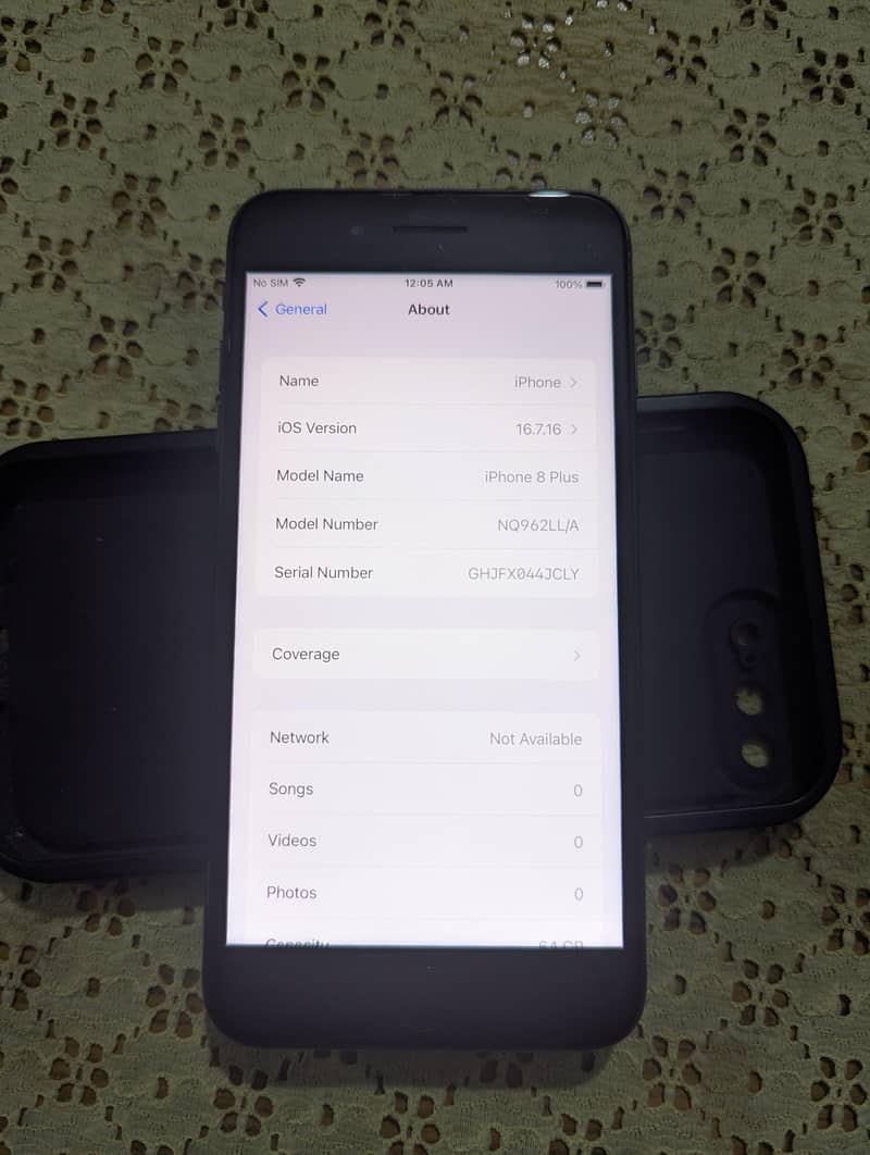 Apple iPhone 8 Plus 1