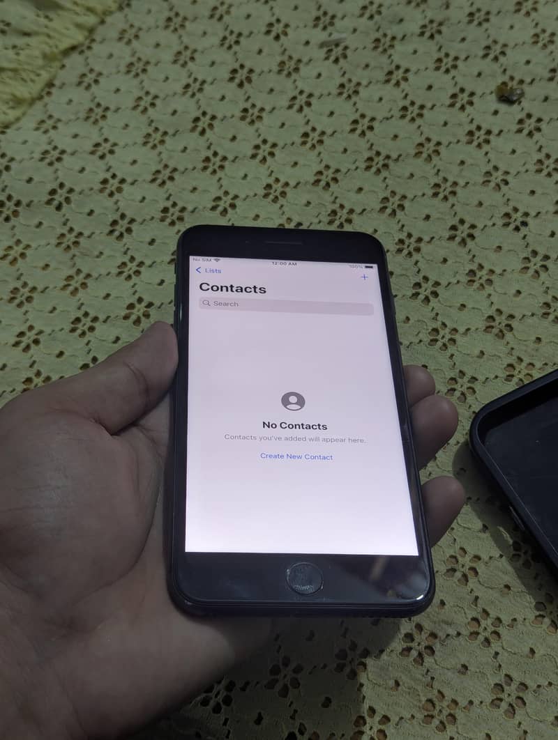Apple iPhone 8 Plus 5