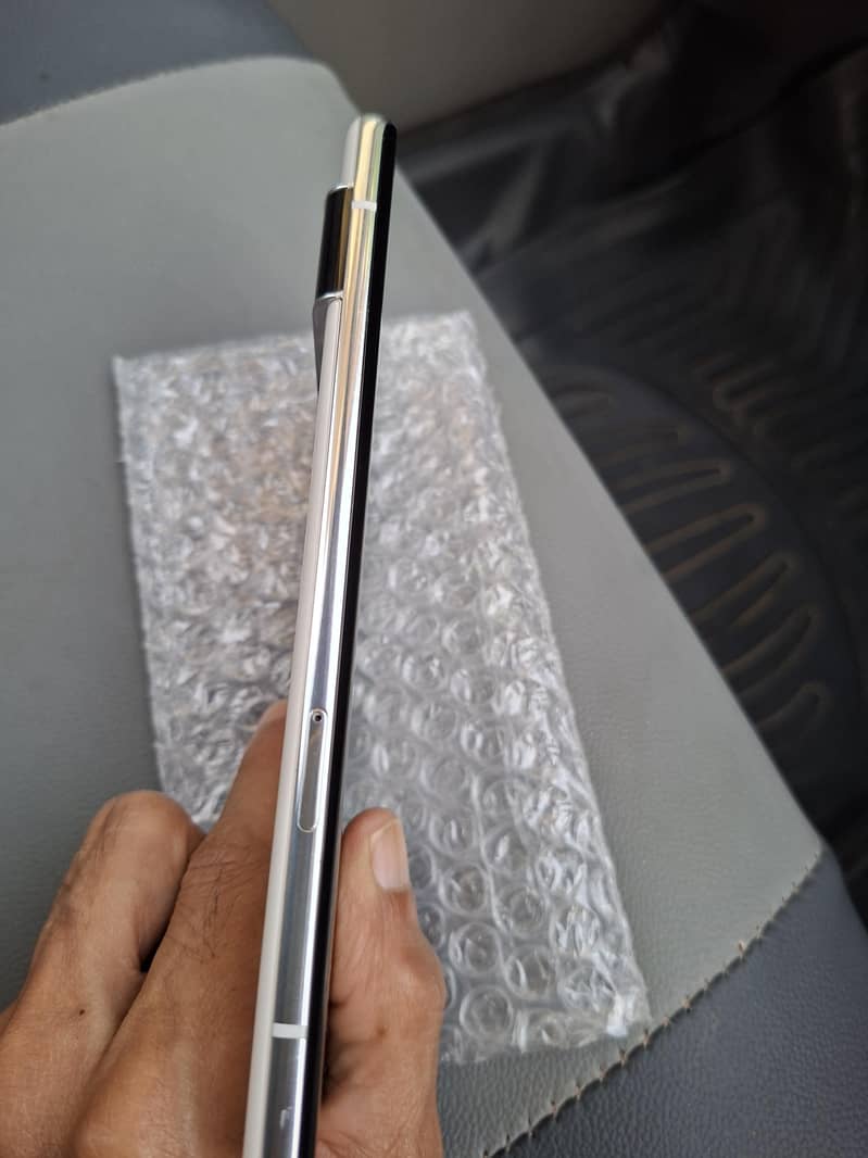 Google Pixel 6 Pro 2