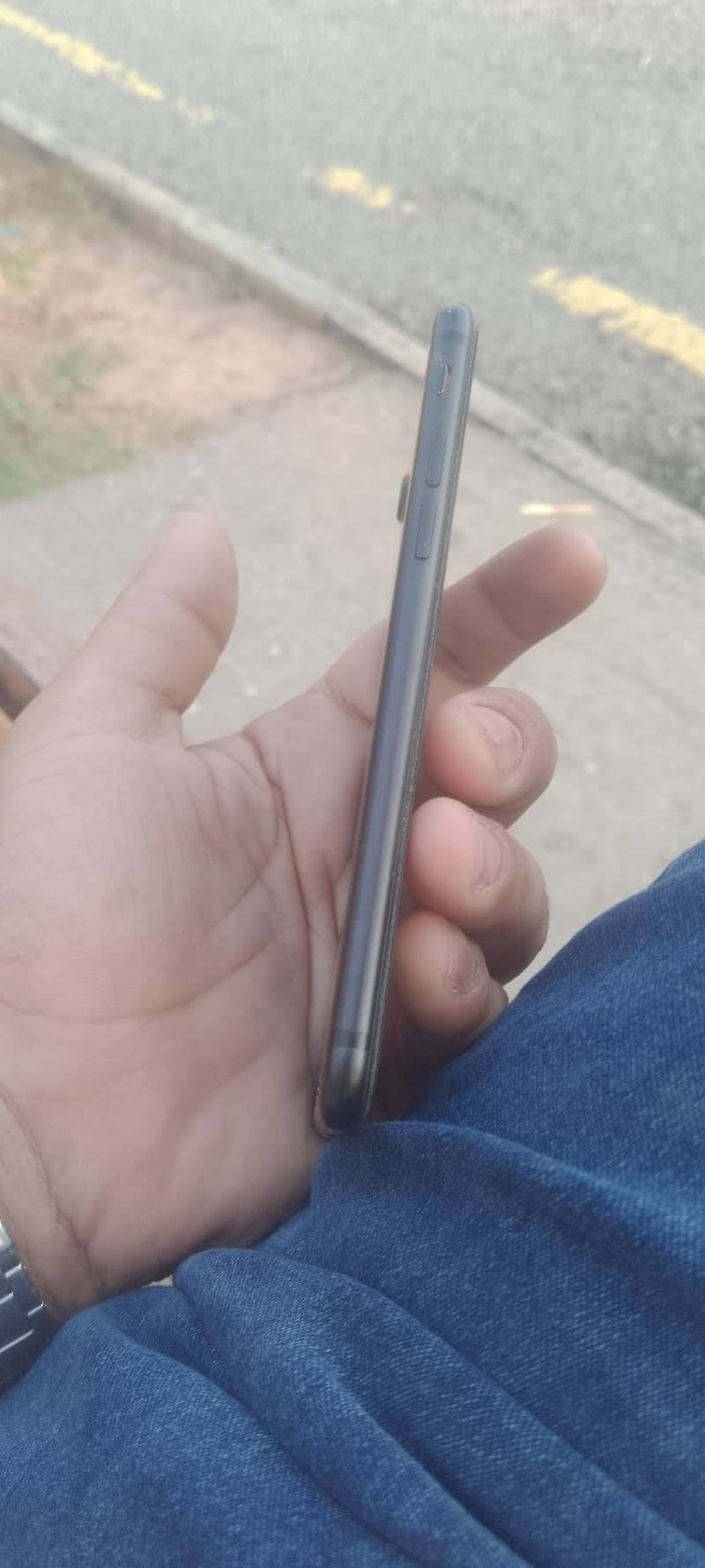 Apple iPhone 7 7