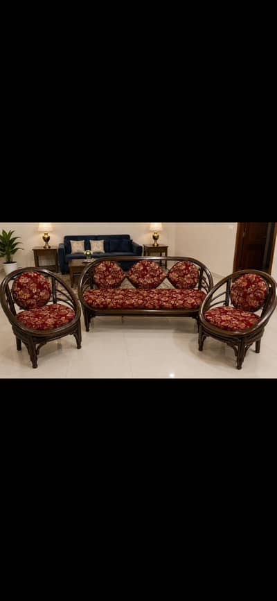 SOFA SET 3+1+1  PURE WOOD IN USED CONDITION