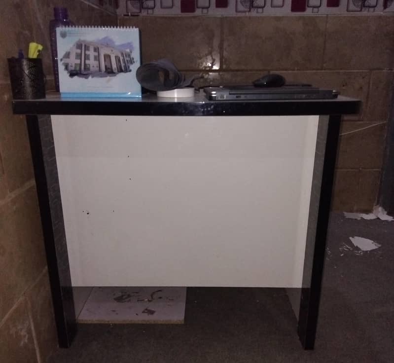 Office Table 1