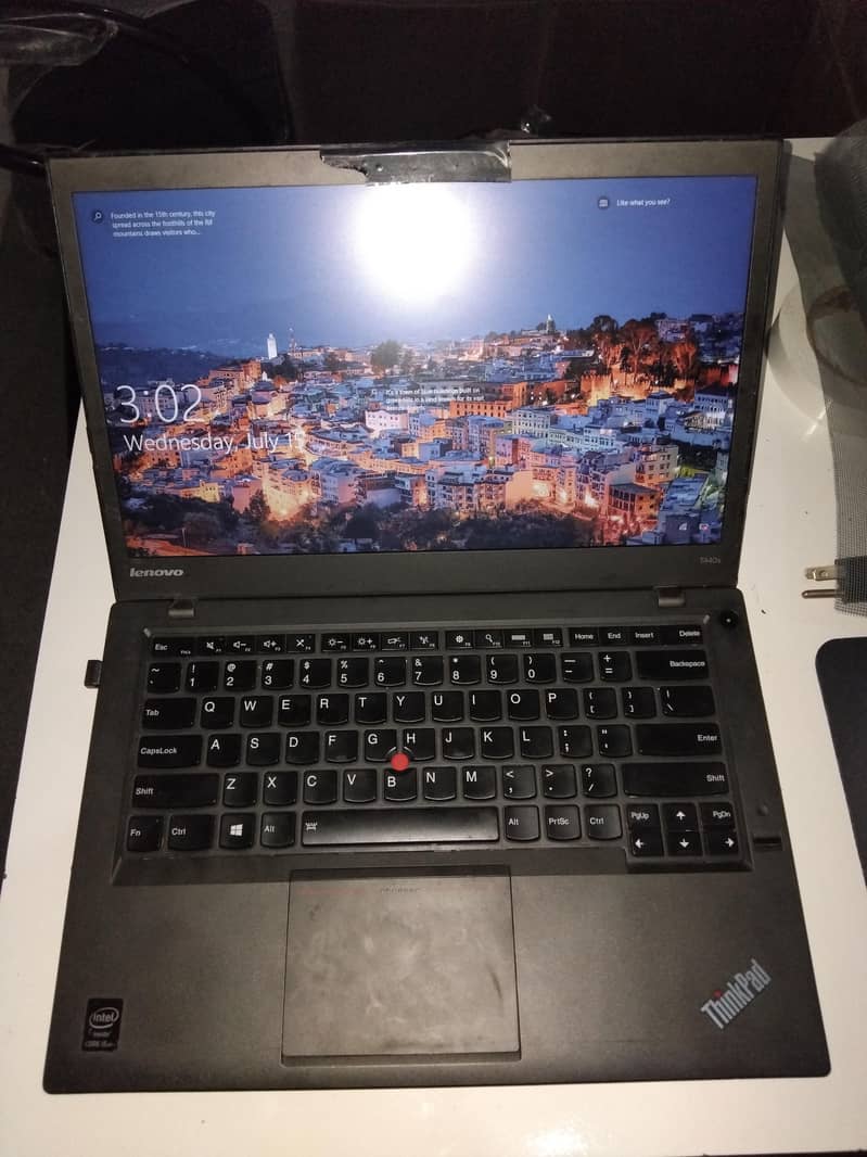 Laptops 0