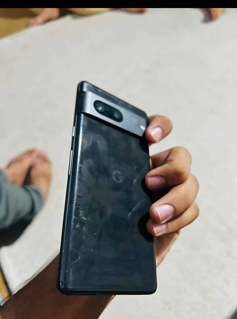 Google Pixel 7a 2