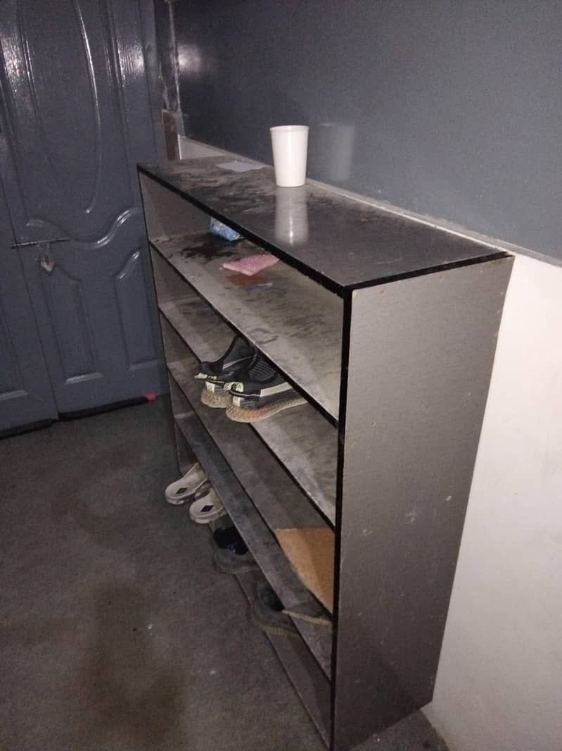 Shoes rack 0