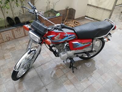 2023/2024 model Honda 125 :03249622100