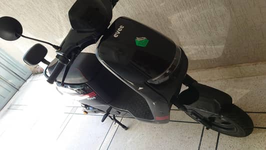 Electric Evee Mito Plus