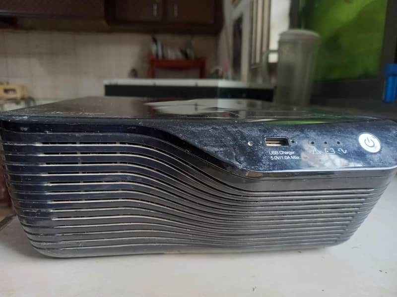 UPS 2000watt 1