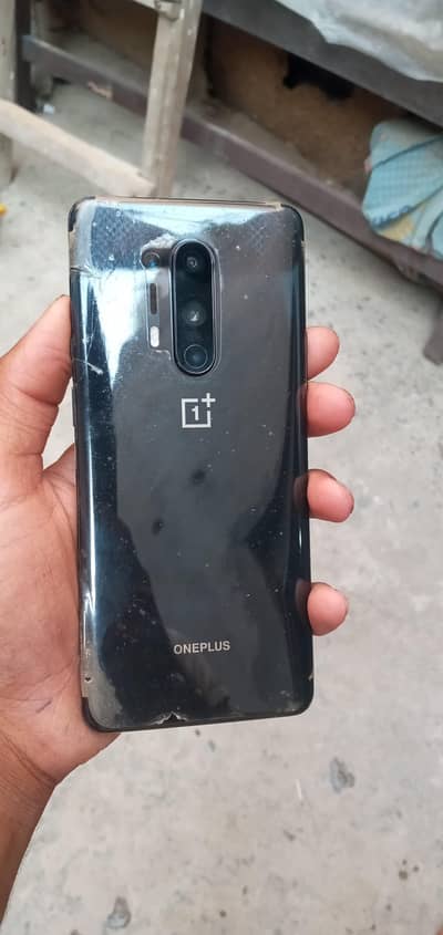 One Plus 8 Pro 12 256gb 03281930128 just lines