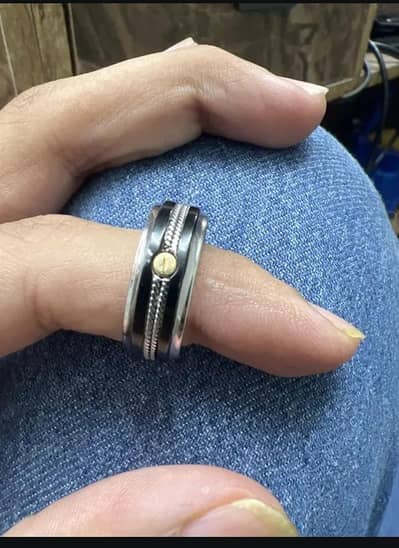 new ring metal and gold
