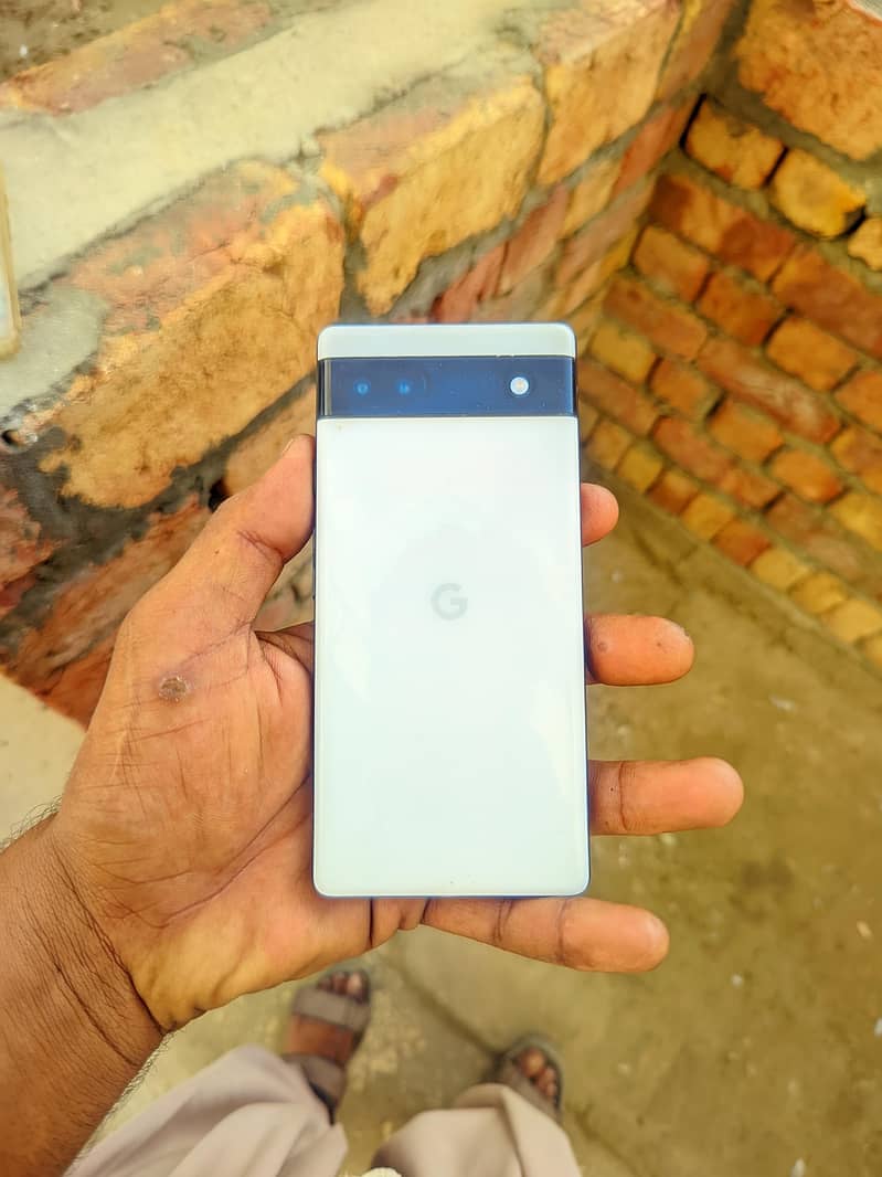 Google Pixel 6a 5