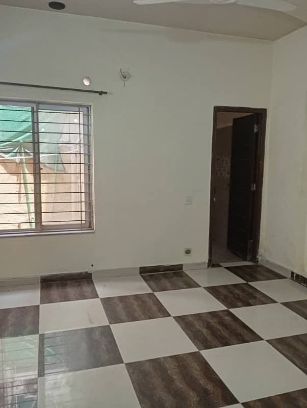 Upper portion for Rent 1