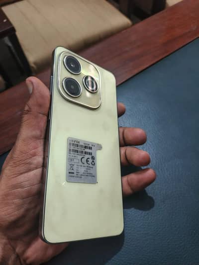 Infinix Hot 40i