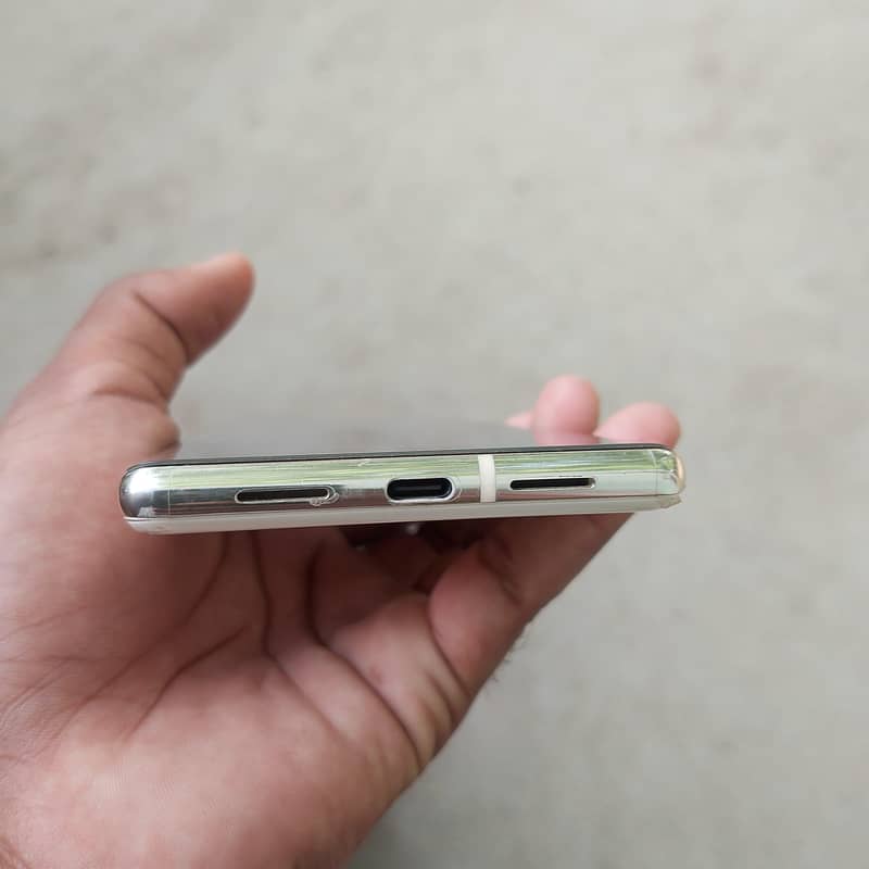 Google Pixel 6 Pro 6