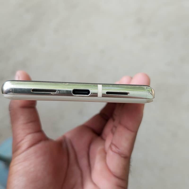 Google Pixel 6 Pro 10