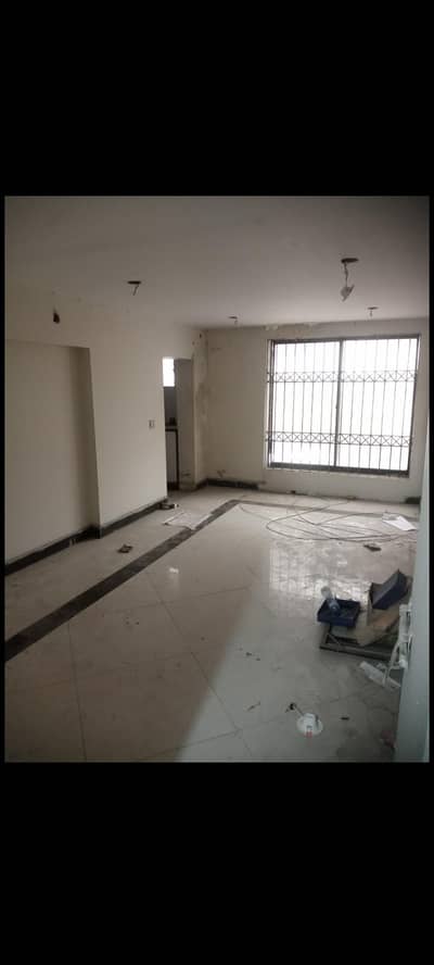 mezzanine floor chamber for rent in ideal location