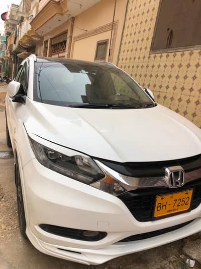 Honda Vezel 2015 z package 2020