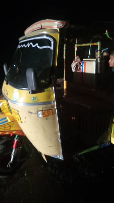 tuk tuk 2018 model Gujranwala number