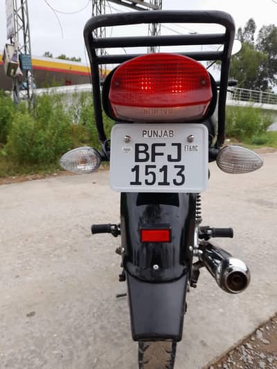 SUZUKI GS150SE Can b exchange