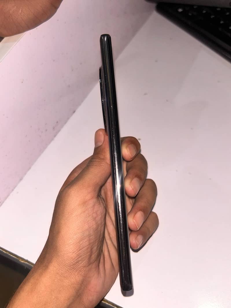 Infinix Zero 40 5