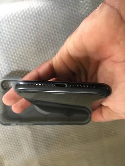Apple iPhone XR
