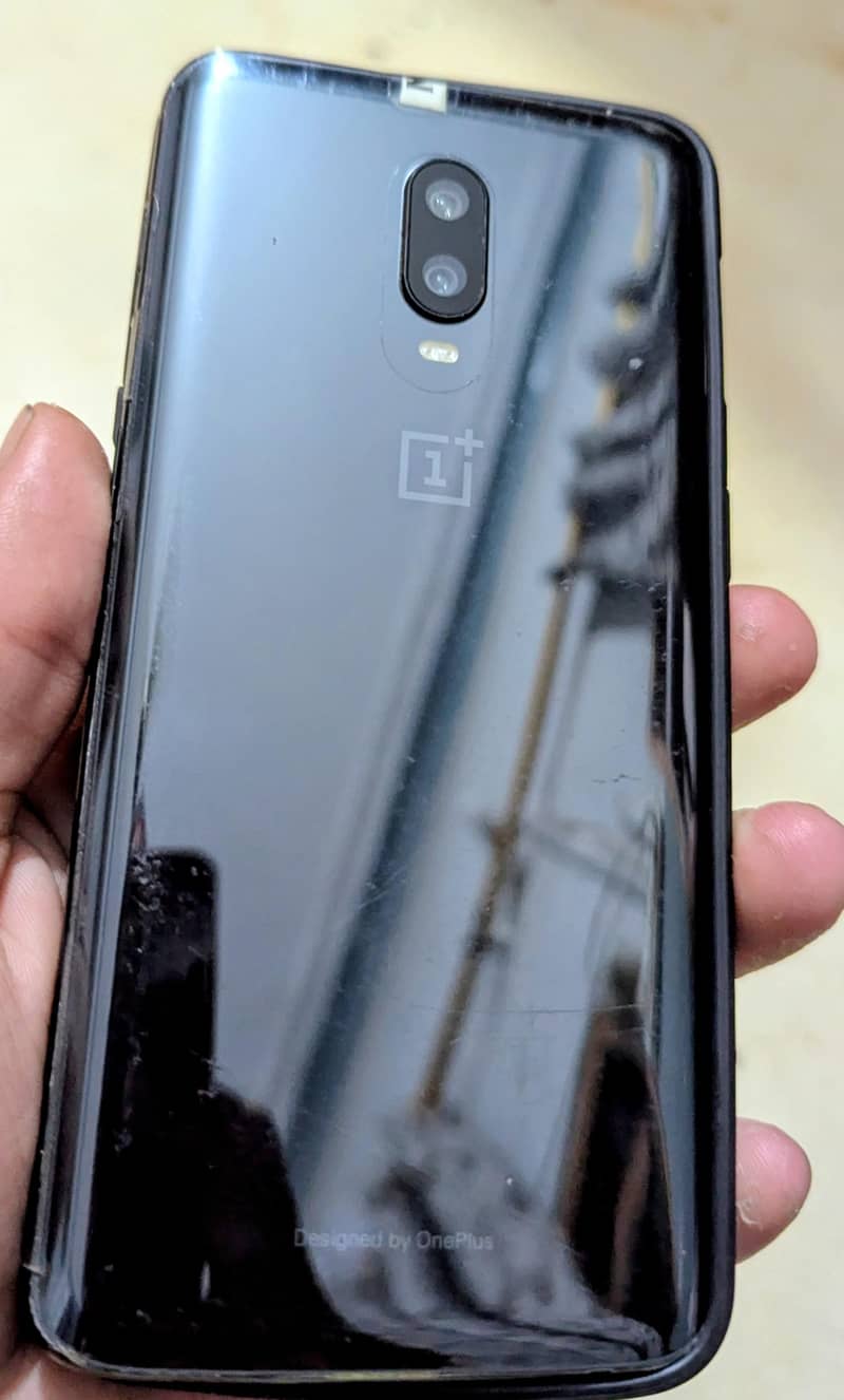 One Plus 6T 3