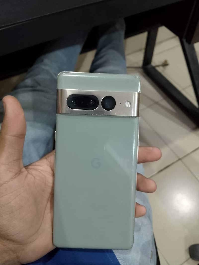 Google Pixel 7 Pro 4