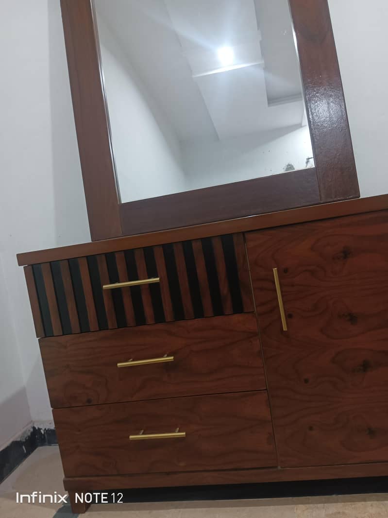 bed sat 5