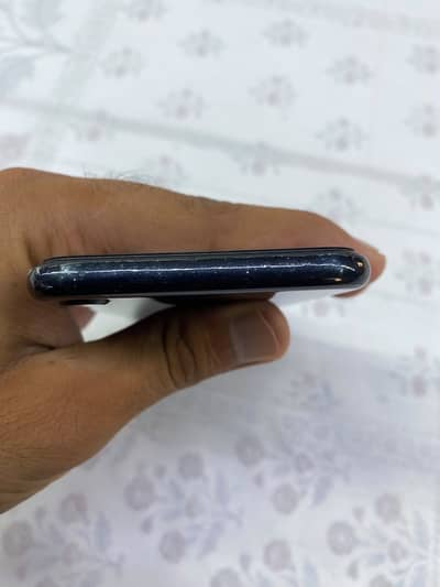 Apple iPhone SE