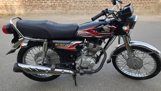Honda 125 for sale.