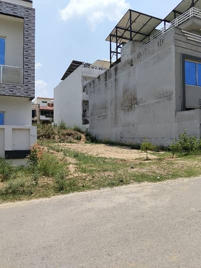 7 Marla Plot For Sale