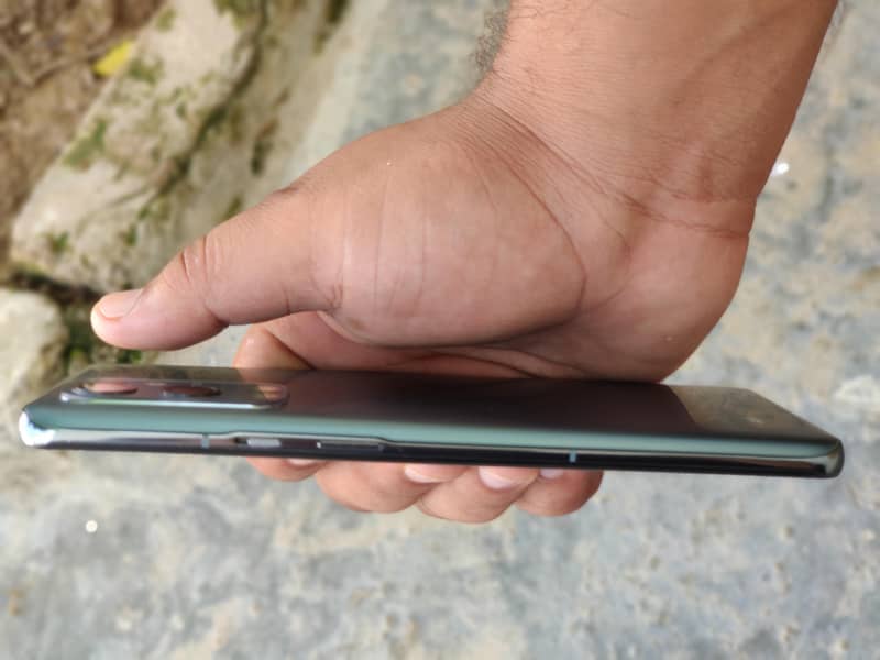 One Plus 9 pro 1