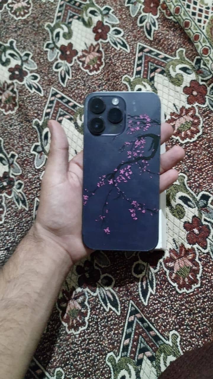 IPhone 14 Pro Max 0