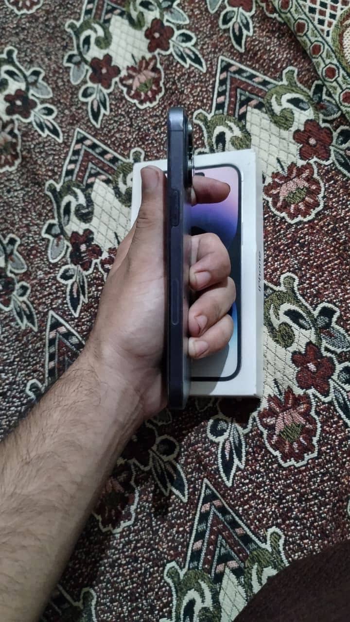 IPhone 14 Pro Max 2