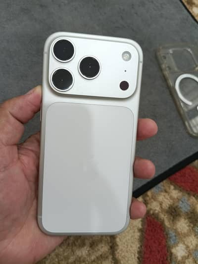 17 pro watrpak icloud