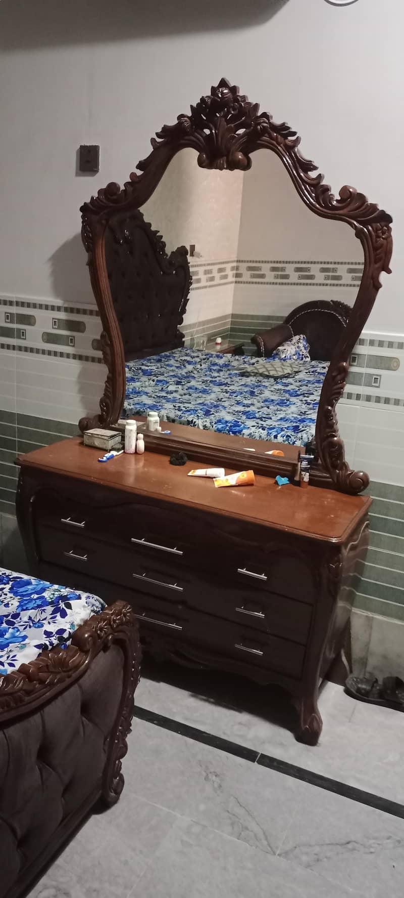Chinioti Dressing Table  (Wood) 0
