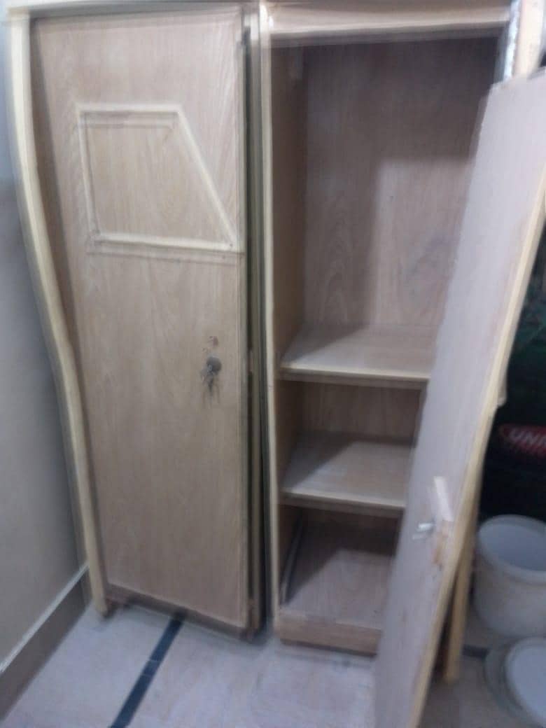 wardrobe 1