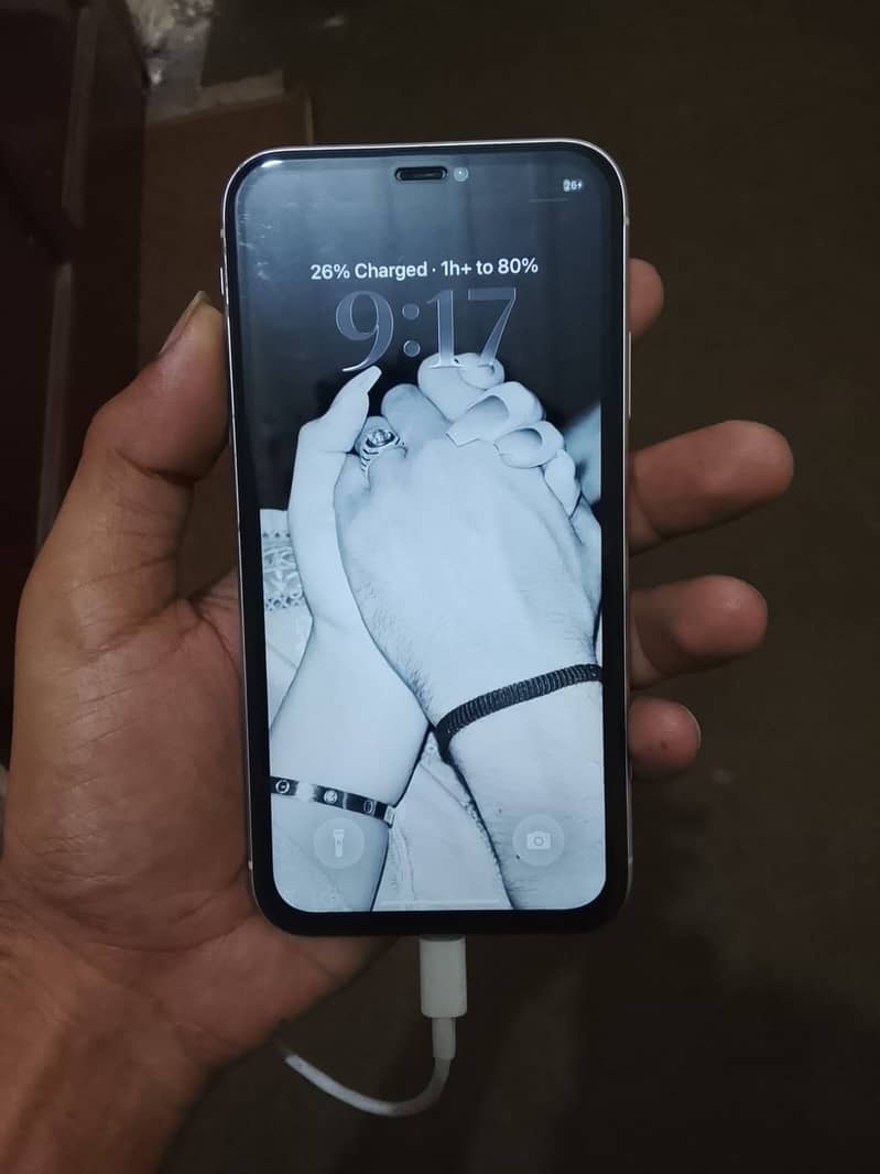 IPhone 11 3