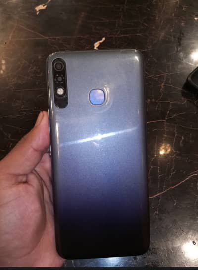 Infinix Hot 8 Lite